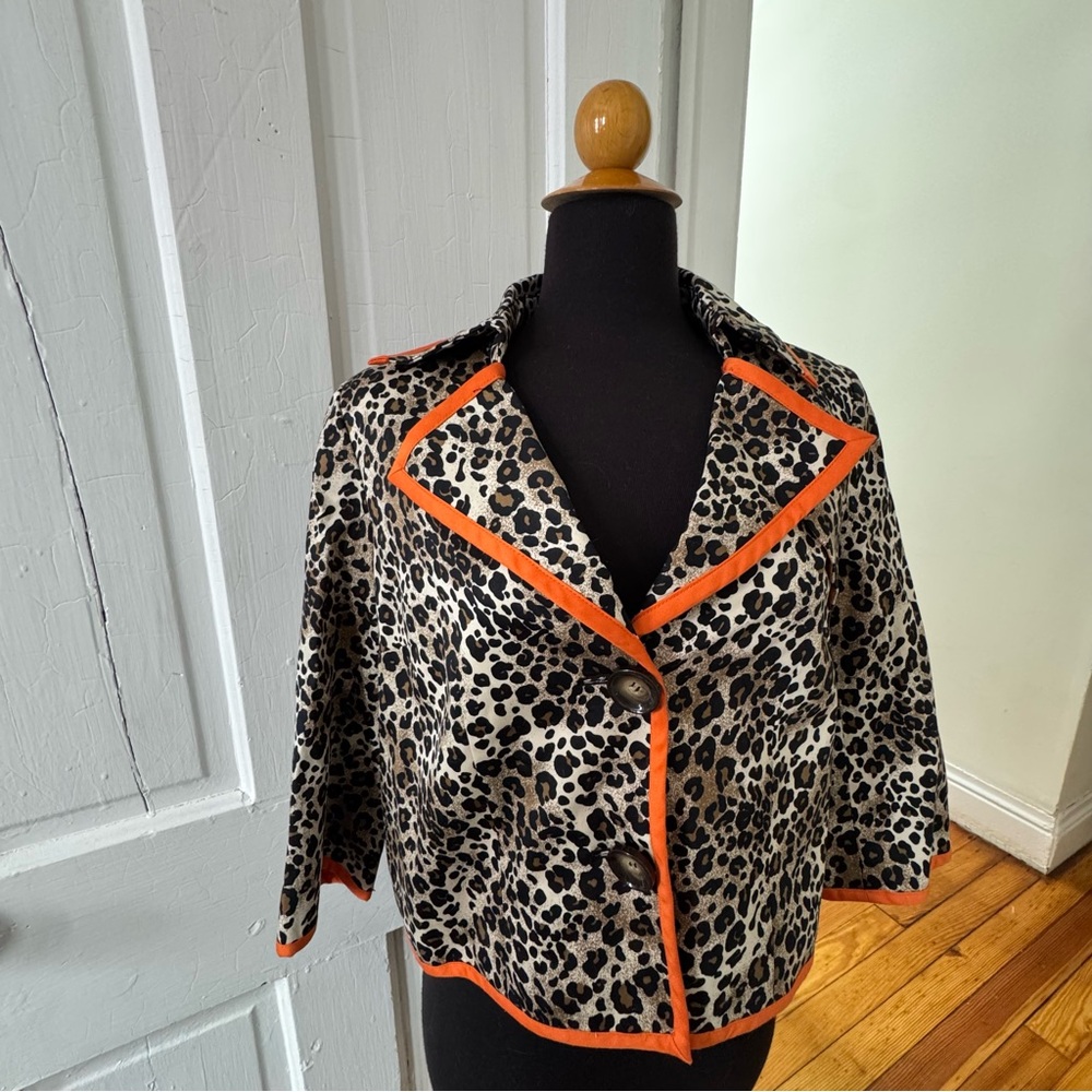 VINTAGE cheetah cropped trench